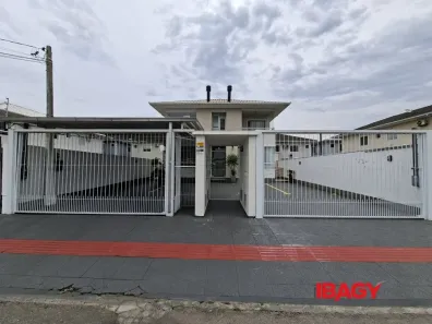 Apartamento com 2 Quartos para alugar, 60m² no Nova Palhoça, Palhoça