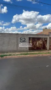 Lote/Terreno à venda, 200m² no Jardim Marajó, Uberaba