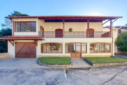 Casa de Condomínio com 6 Quartos à venda, 349m² no Carlos Guinle, Teresópolis