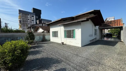 Casa com 3 Quartos à venda, 163m² no Costa e Silva, Joinville