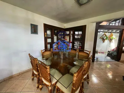 Sobrado com 4 Quartos à venda, 388m² no Jardim Primavera, Caraguatatuba