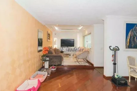 Sobrado com 4 Quartos à venda, 500m² no Vila Mazzei, São Paulo