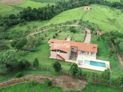 Fazenda/Sítio com 4 Quartos à venda, 300m² no Parque Residencial Célia Maria, Porto Feliz