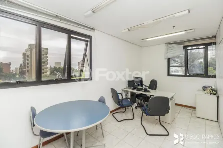 Sala Comercial à venda, 53m² no Auxiliadora, Porto Alegre
