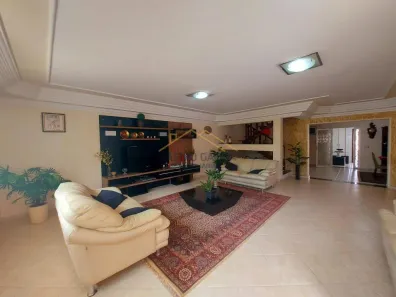 Casa com 4 Quartos à venda, 364m² no Santa Cruz, Americana