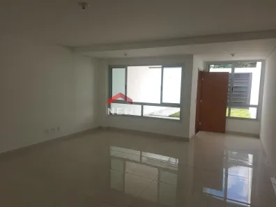 Casa com 3 Quartos à venda, 155m² no Nossa Senhora de Fátima, Contagem