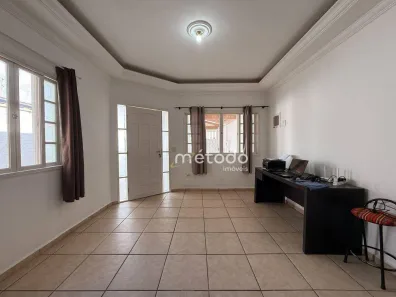 Casa com 2 Quartos à venda, 121m² no Nogueira, Guararema