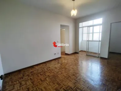 Apartamento com 2 Quartos para alugar, 70m² no Sagrada Família, Belo Horizonte