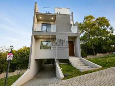 Casa de Condomínio com 4 Quartos para alugar, 223m² no Santa Cândida, Curitiba