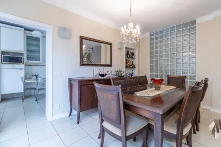 Casa com 4 Quartos à venda, 370m² no Campo Belo, São Paulo