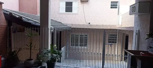 Casa com 2 Quartos para alugar, 250m² no Jardim Tupan, Barueri