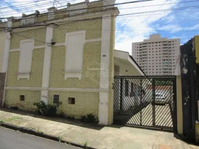 Casa com 1 Quarto para alugar, 28m² no Centro, Araraquara