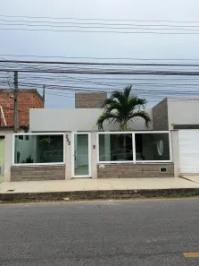 Casa com 3 Quartos à venda, 196m² no Parque Turf Club, Campos dos Goytacazes