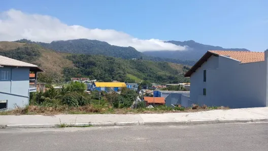 Lote/Terreno à venda, 402m² no Varadouro, São Sebastião
