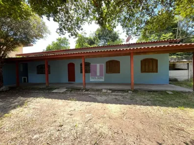 Fazenda/Sítio com 2 Quartos à venda, 60m² no Vila Areao, Taubaté