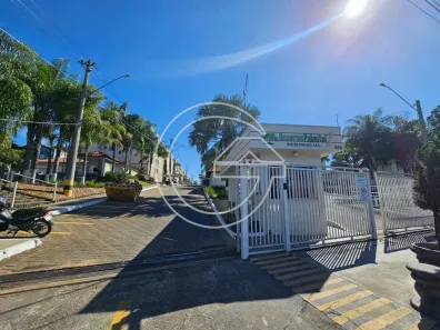 Apartamento com 2 Quartos para alugar, 10m² no Centro, Marília
