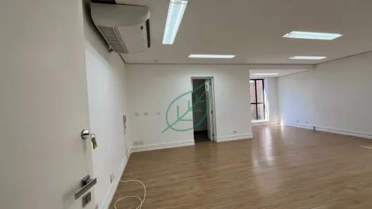 Sala Comercial para alugar, 56m² no Vila Andrade, São Paulo