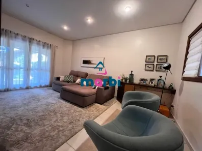Sobrado com 4 Quartos à venda, 431m² no Iate Clube de Americana, Americana