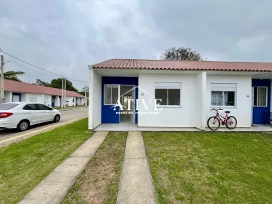 Casa com 2 Quartos para alugar, 59m² no Monte Belo, Gravataí