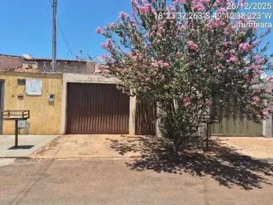 Casa com 2 Quartos à venda, 180m² no Parque Vale dos Buritys I, Itumbiara