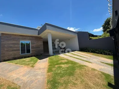 Casa com 3 Quartos à venda, 230m² no Cidade Jardim, Uberlândia