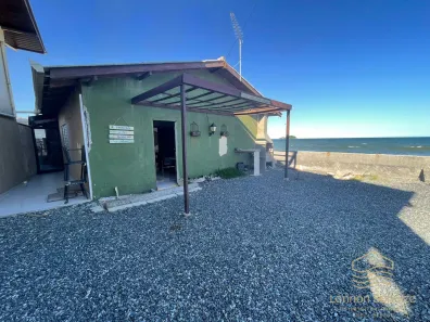 Casa com 3 Quartos à venda, 134m² no Centro, Balneário Barra do Sul