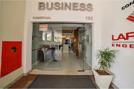 Sala Comercial para alugar, 70m² no São Mateus, Juiz de Fora