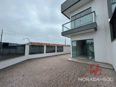 Sobrado com 2 Quartos para alugar, 90m² no Bosque da Mata, Tijucas