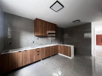 Ponto Comercial com 2 Quartos para alugar, 130m² no Braunes, Nova Friburgo