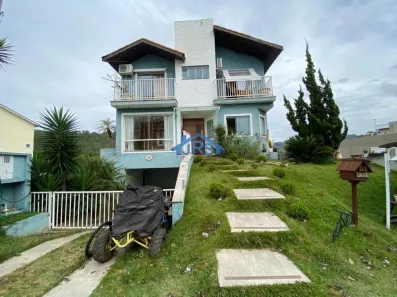 Casa de Condomínio com 4 Quartos à venda, 180m² no Suru, Santana de Parnaíba