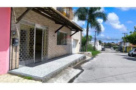 Ponto Comercial para alugar, 50m² no Sapiranga-Coité, Fortaleza