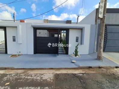 Casa com 3 Quartos à venda, 135m² no Jardim Universitário, Cuiabá