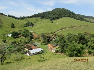 Casa com 8 Quartos à venda, 326000m² no Linhares, Juiz de Fora