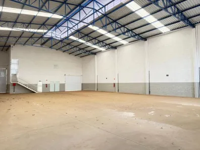 Galpão/Depósito/Armazém para alugar, 841m² no Glebas Califórnia, Santa Bárbara D'Oeste