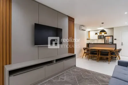 Apartamento com 3 Quartos para alugar, 163m² no Jurerê Internacional, Florianópolis