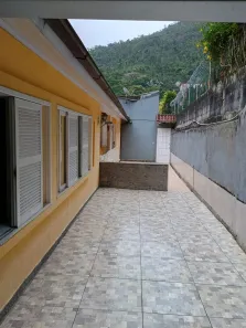 Casa com 3 Quartos à venda, 100m² no Nogueira, Petrópolis