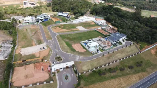Lote/Terreno à venda, 881m² no Cidade Industrial, Curitiba