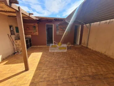 Casa com 3 Quartos à venda, 99m² no Conjunto Chica Ferreira, Uberaba