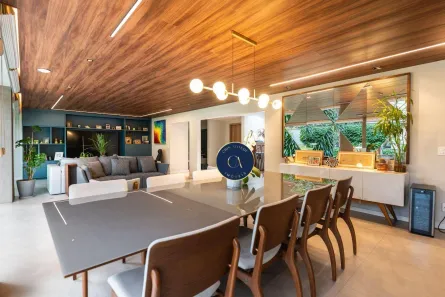 Casa com 5 Quartos à venda, 377m² no Cerqueira César, São Paulo
