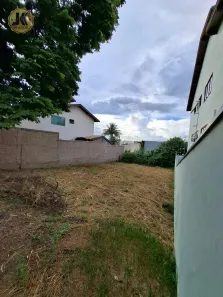 Lote/Terreno à venda, 303m² no Santa Maria, Jaguariúna