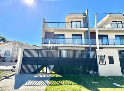 Sobrado com 3 Quartos à venda, 120m² no Boqueirão, Curitiba
