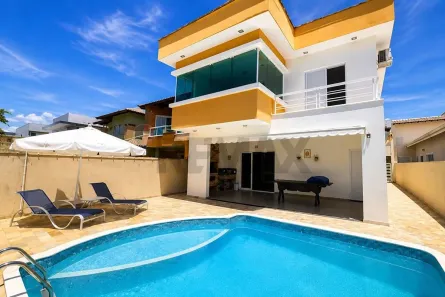 Casa de Condomínio com 4 Quartos à venda, 309m² no Jd São Francisco, Peruíbe