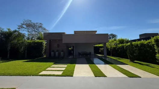 Casa de Condomínio com 3 Quartos à venda, 231m² no Posselândia, Guapó