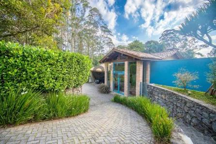 Casa de Condomínio com 4 Quartos à venda, 457m² no Jardim Indaiá, Embu das Artes