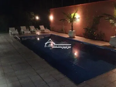 Casa de Condomínio com 4 Quartos à venda, 500m² no Vila Zezé, Jacareí