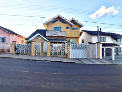 Casa com 4 Quartos à venda, 350m² no Uvaranas, Ponta Grossa