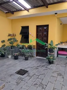 Sobrado com 3 Quartos à venda, 175m² no Parque Santa Teresa, Carapicuíba