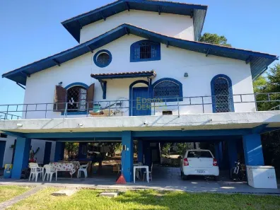 Fazenda/Sítio com 3 Quartos à venda, 215m² no Jardim Santa Cecília, Pindamonhangaba