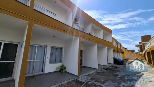 Casa com 2 Quartos à venda, 86m² no Jardim Britânia, Caraguatatuba