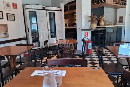 Ponto Comercial para alugar, 150m² no Pinheiros, São Paulo